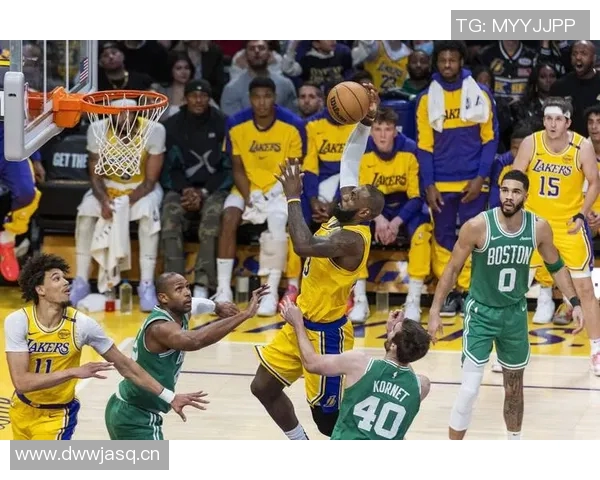 2020年10月7日NBA总决赛热火对湖人精彩对决回顾与赛后分析